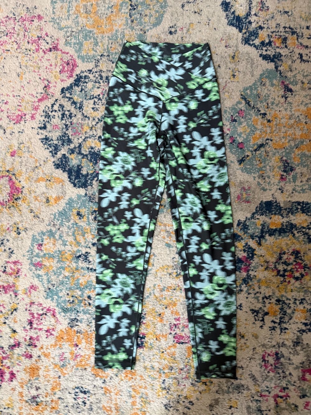 NWOT Offline by Aerie print leggings
